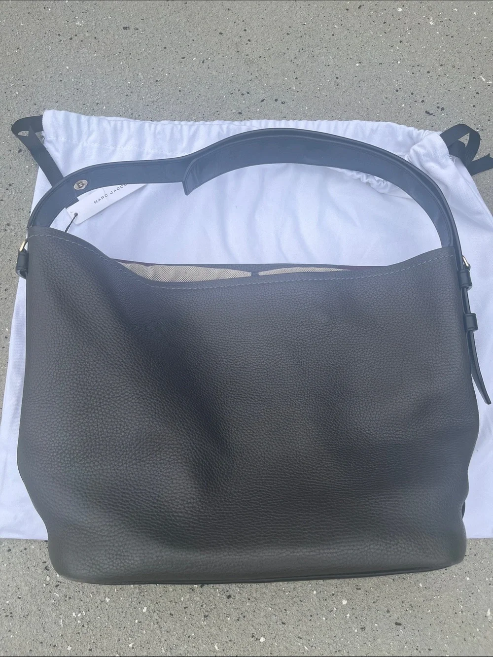 Marc Jacobs Black Pebbled Leather Messenger Tote